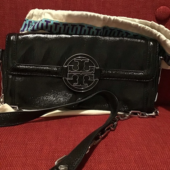 Tory Burch Black Patent Leather Crossbody - Picture 1 of 6
